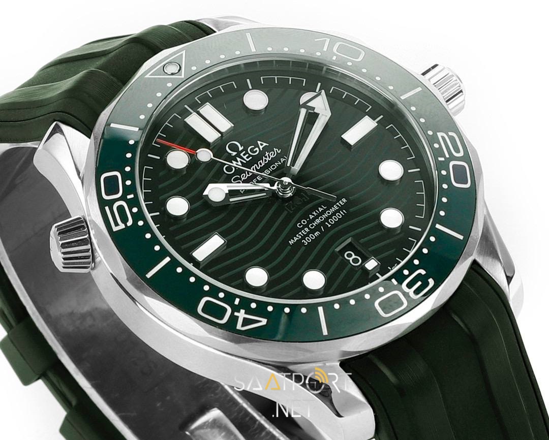 Omega Seamaster Diver 300M Green Rubber Super Clone Eta