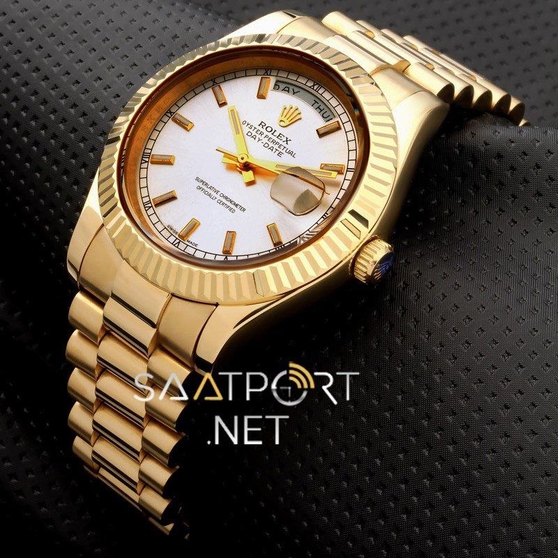 Rolex Day-Date 228235 Gold