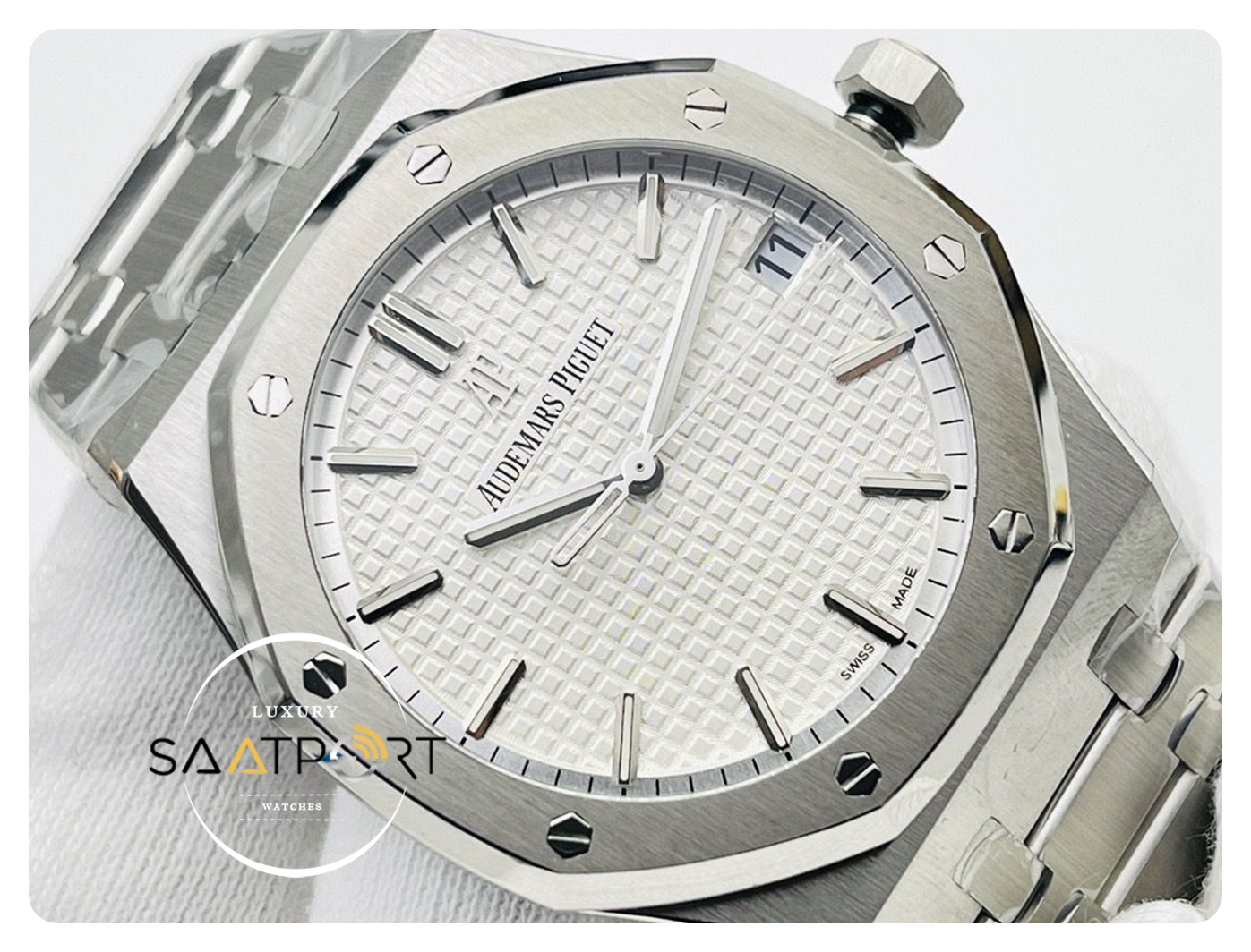 ZF Factory Audemars Piguet Royal Oak 15500 V2 Beyaz Kadran Super Clone ETA