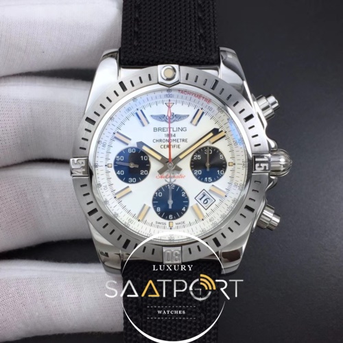 Breitling Chronomat 44 Airborne 30  Anniversary Best Edition White