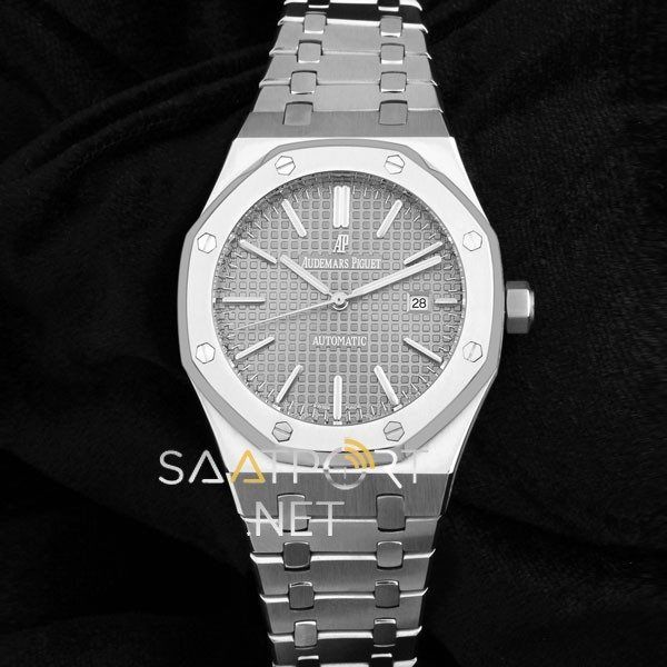 Audemars Piguet Royal Oak 15400 Grey Dial