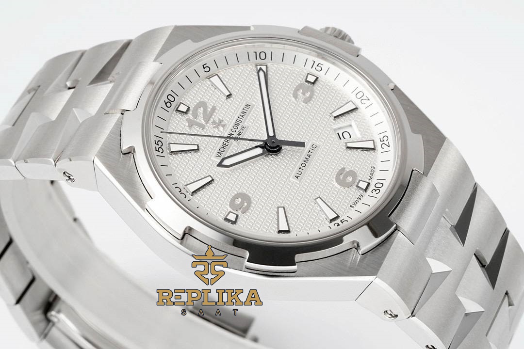 Vacheron Constantine Overseas 47040 Beyaz Kadran 42mm Otomatik Super Clone ETA
