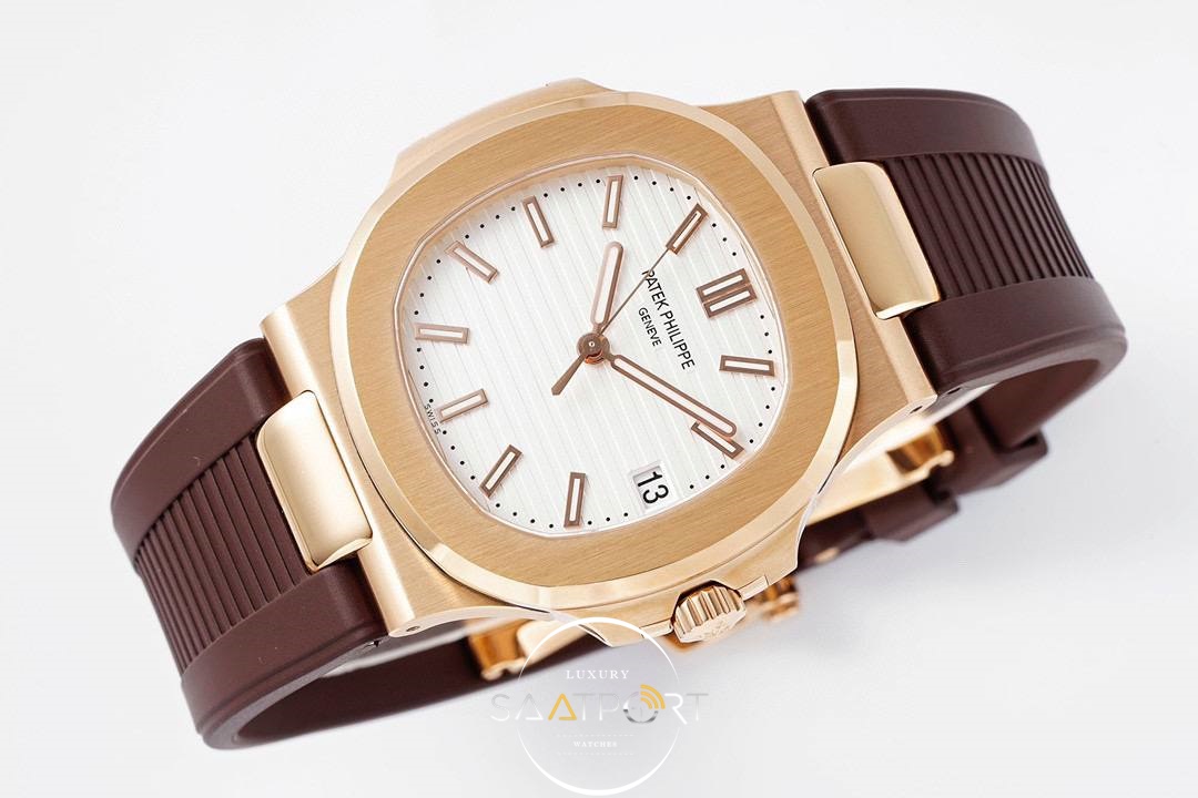 Patek Philippe Nautilus 5711 Beyaz Kadran Super Clone PP Factory