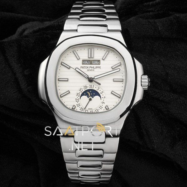 Patek Philippe Nautilus Beyaz Kadran II