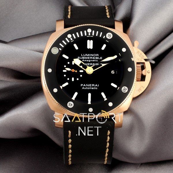 Panerai Luminor Submersible Siyah Gold