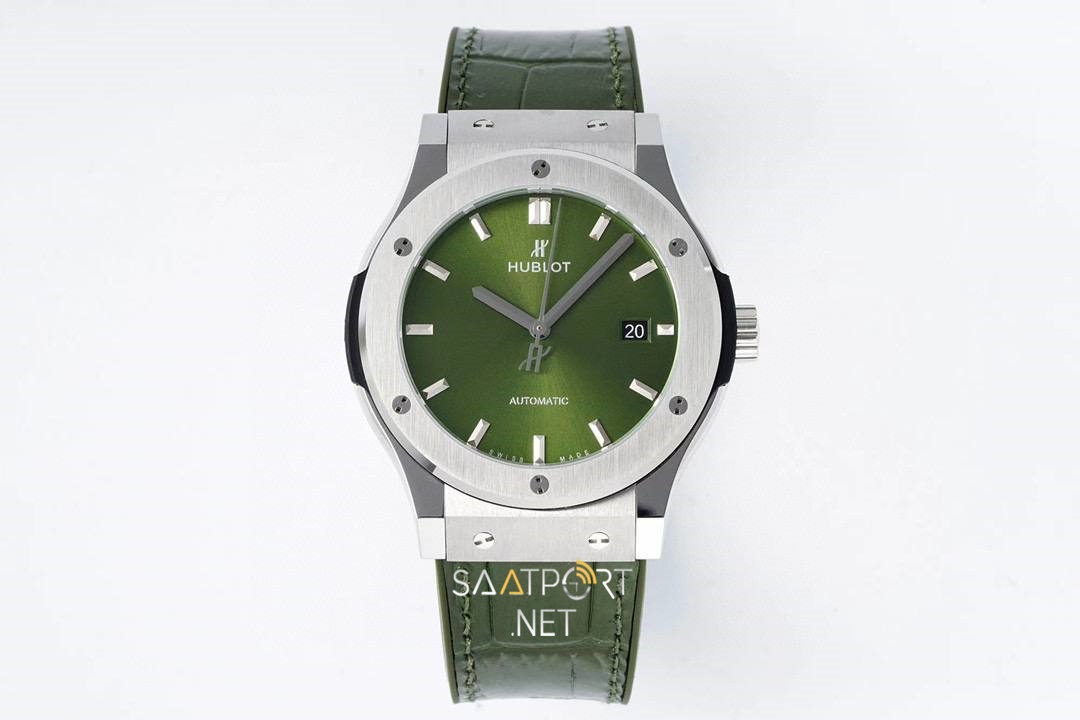 HUBLOT Classic Fusion Green Titanium 38mm