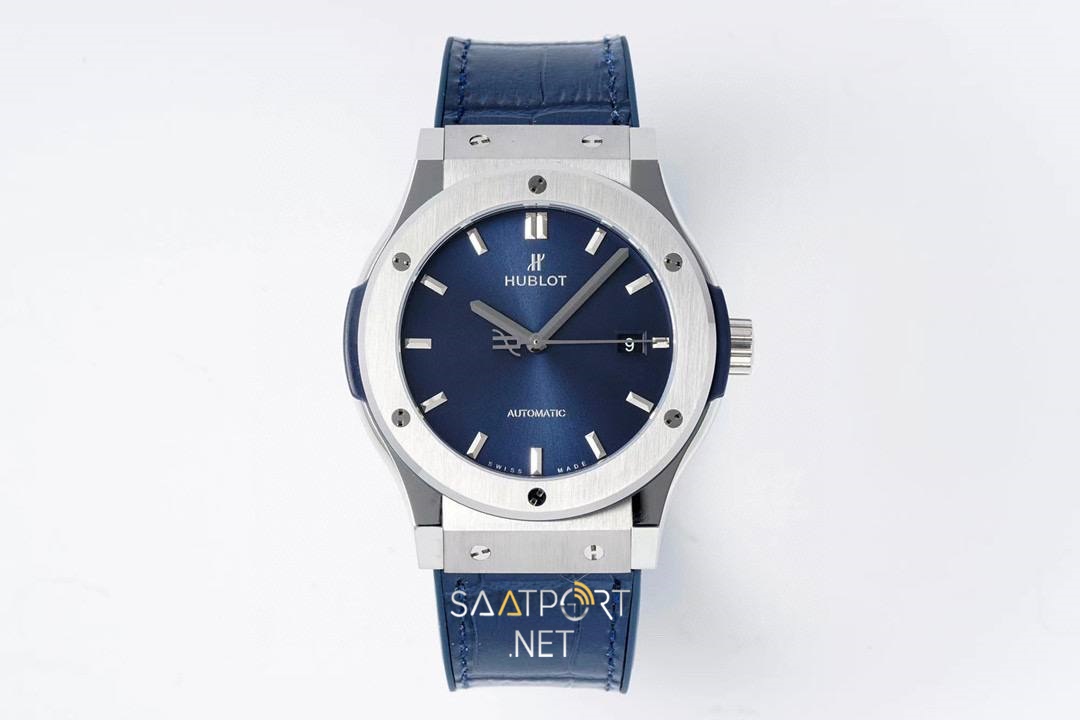 Hublot Classic Fusion Blue Titan Automatik 42 mm