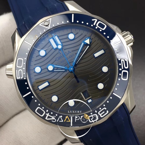 Omega eta saat  42 mm 2018 Seamaster Diver 300M OMF Best Edition Blue Ceramic Gray Dial