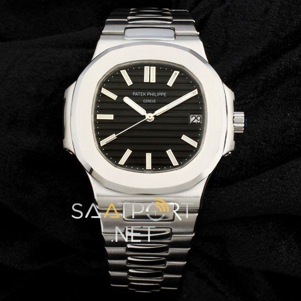 Patek Philippe Nautilus Siyah Kadran