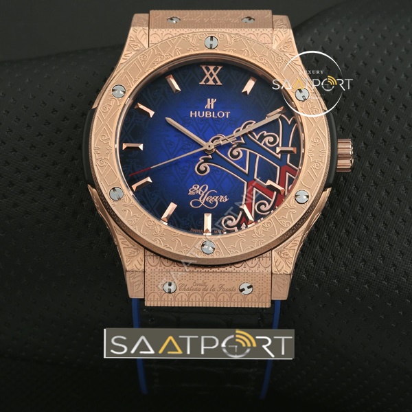 Hublot Replika Saat Golg Mavi Renk İşlemeli İmitasyon