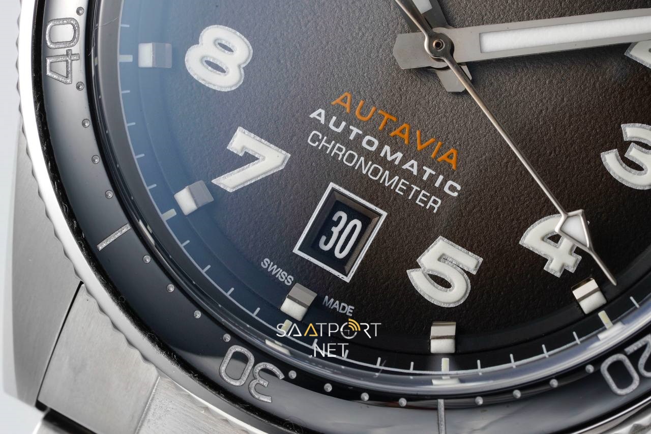 TAG Heuer Autavia 42mm Siyah Kadran Eta Saat