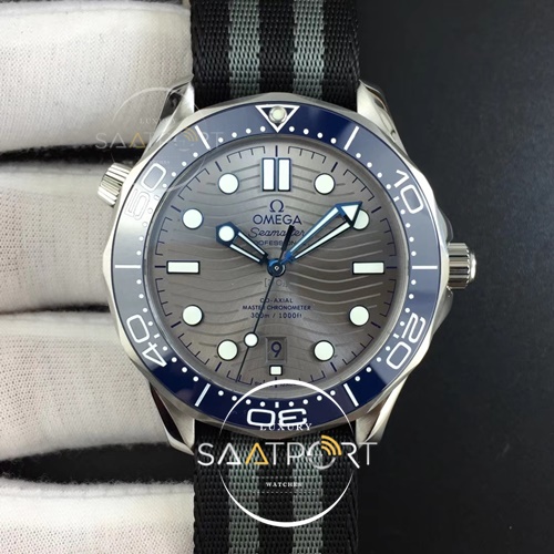 Omega 42 mm 2018 Seamaster Diver 300M VSF Blue Ceramic Gray Dial  A8800